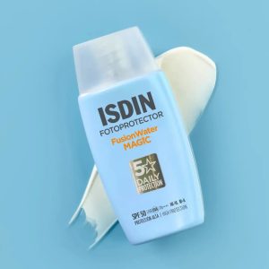 Isdin Fusion Water Magic SPF 50 - Protector Solar Facial de Uso Diario Ultraligero