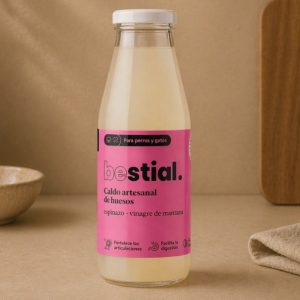 Bestial Menu Caldo Artesanal de Huesos - Caldo Natural de Huesos para Perros y Gatos - 500 ml